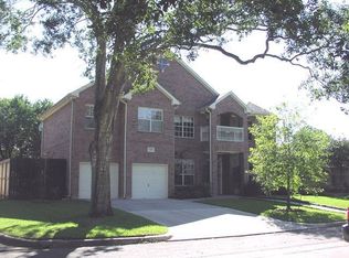 2119 Macarthur St, Houston, TX 77030