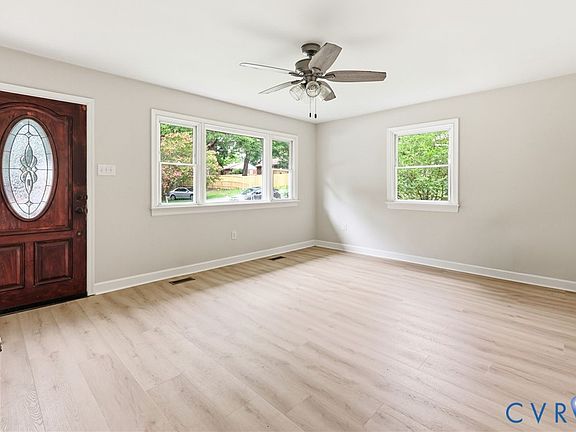 5th image of 9913 Proctors Rd