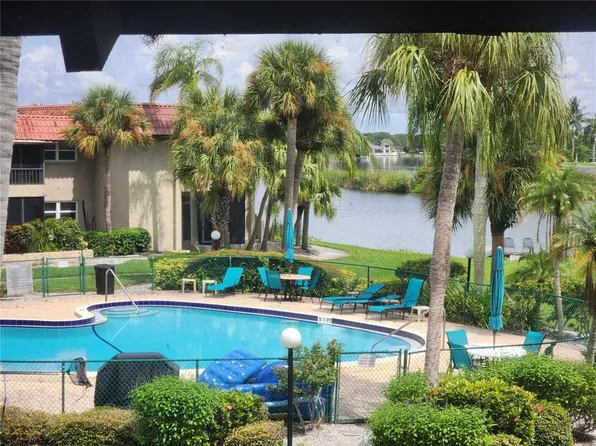 1003 S Bayshore Blvd Unit 206, Safety Harbor, FL 34695