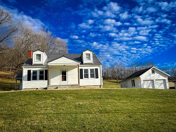 3rd image of 7848 Meadow Dr