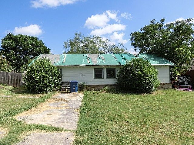 1st image of 239 Prestwick Blvd