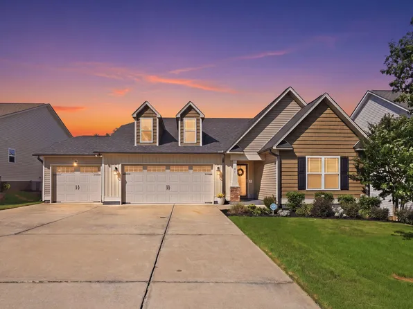 47 Mountain View Dr, Garner, NC 27529