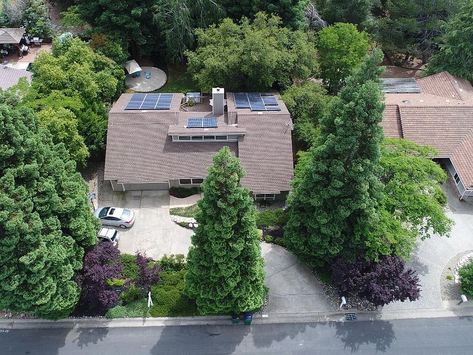1st image of 2060 Vista Mar Dr
