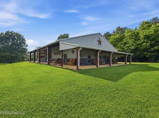 979 Barker Rd, Morton, MS 39117