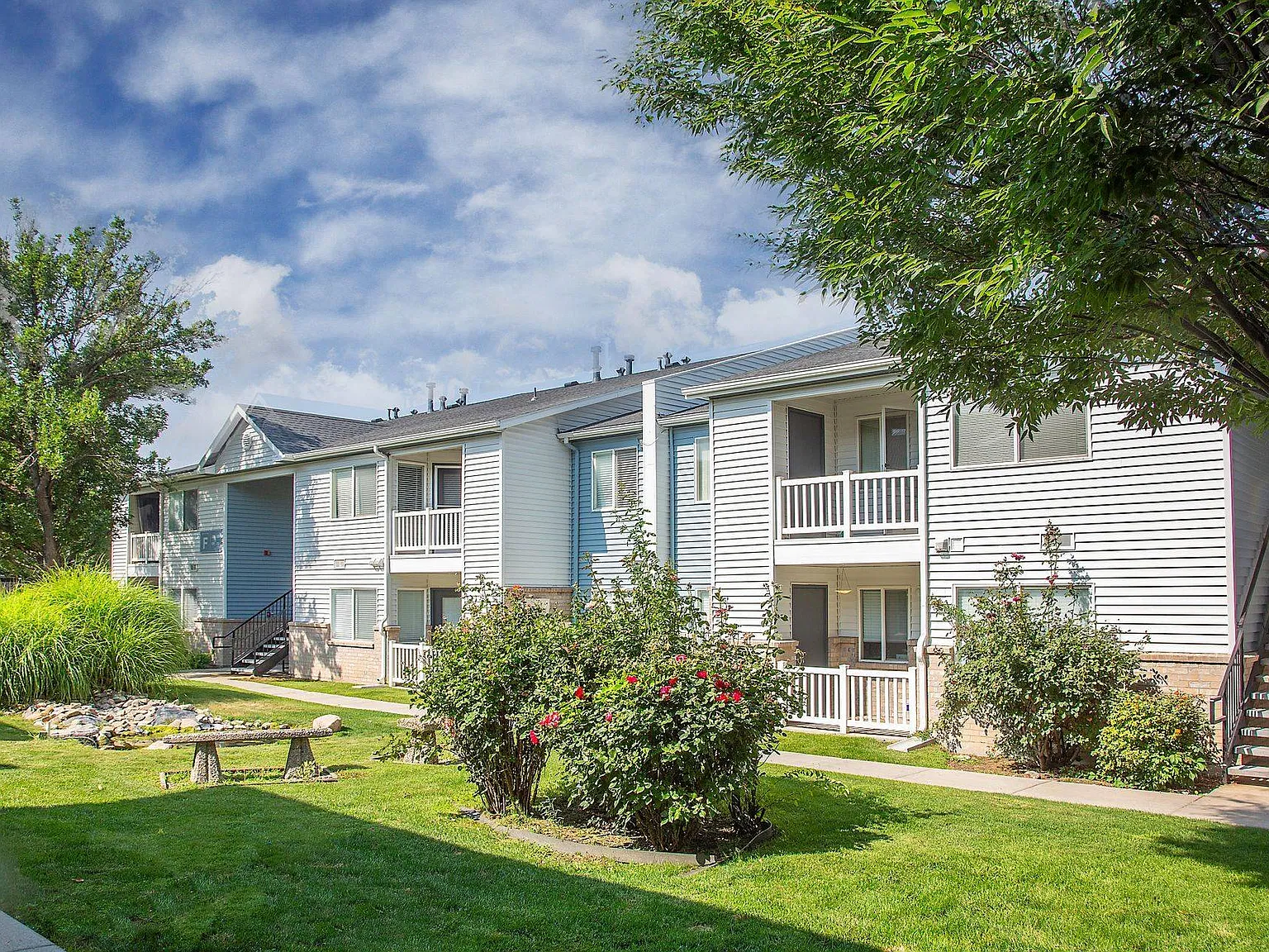 Creekside Village UT — Photo 1