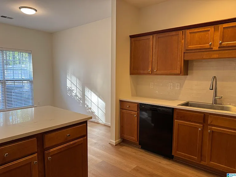 521 Reach Dr — Photo 10