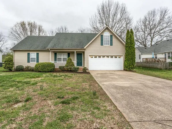 2512 Lismore Dr, Murfreesboro, TN 37127