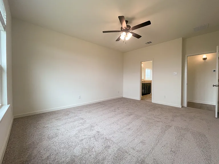 6912 Llano Dr — Photo 12