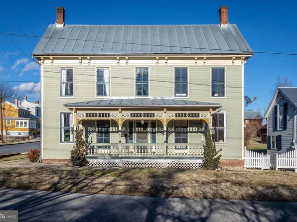 201 E Court St, Woodstock, VA 22664