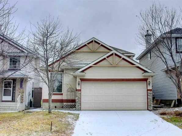 110 N Somerglen Rd SW, Calgary, AB T2Y 3S3