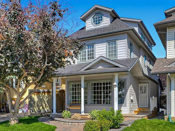 532 S 54th Ave SW, Calgary, AB T2V 0C7