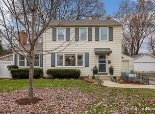 825 E Indiana St, Wheaton, IL 60187