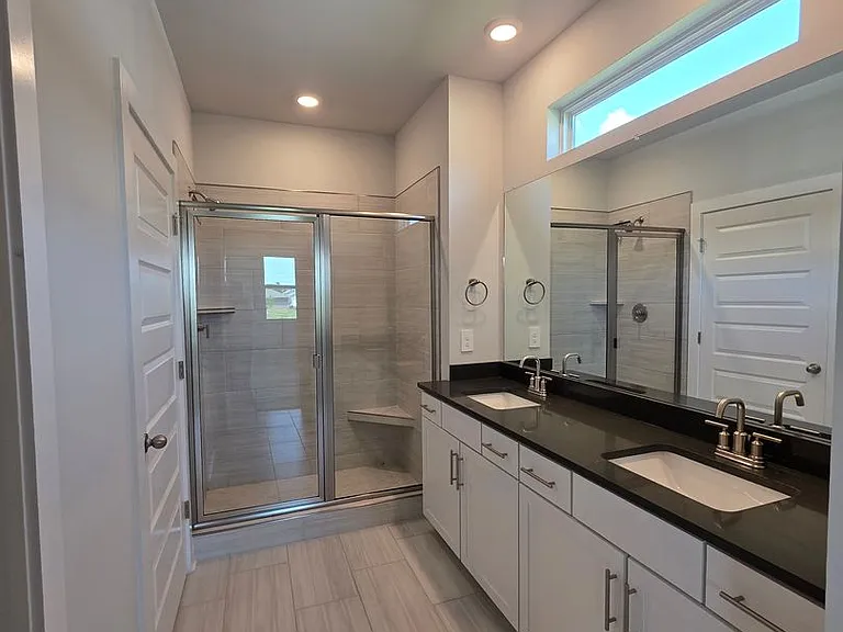 1037 Royal Gorge Ct — Photo 13