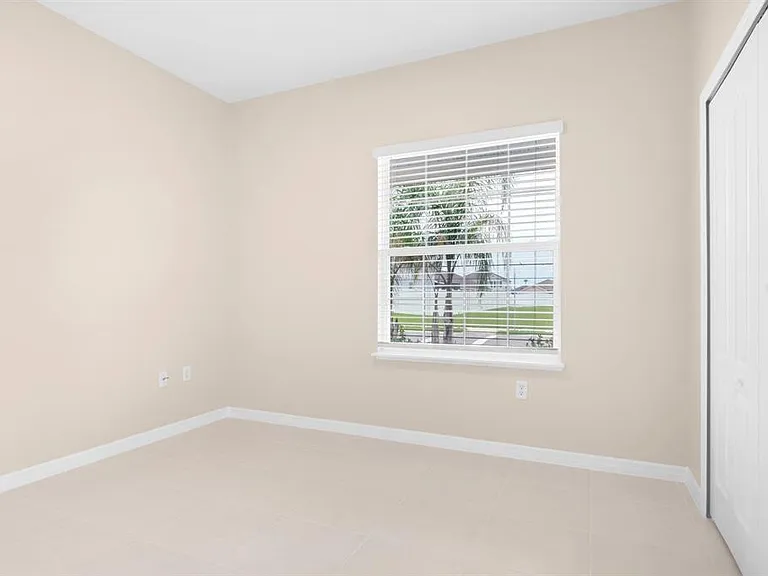 566 Pawnee Ct — Photo 10