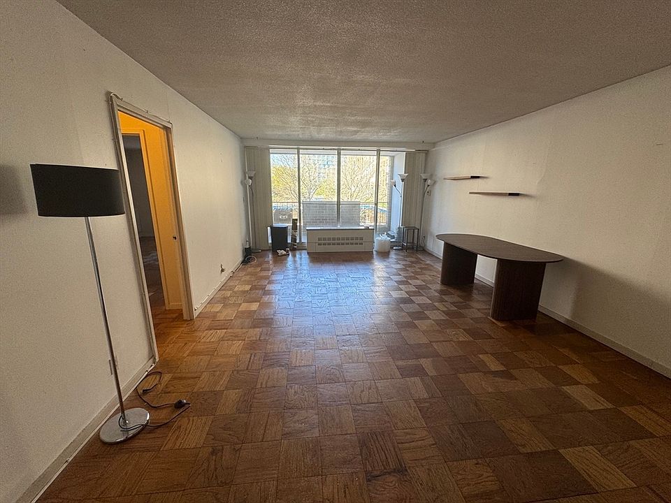 1st image of 77 Pond Ave APT 307