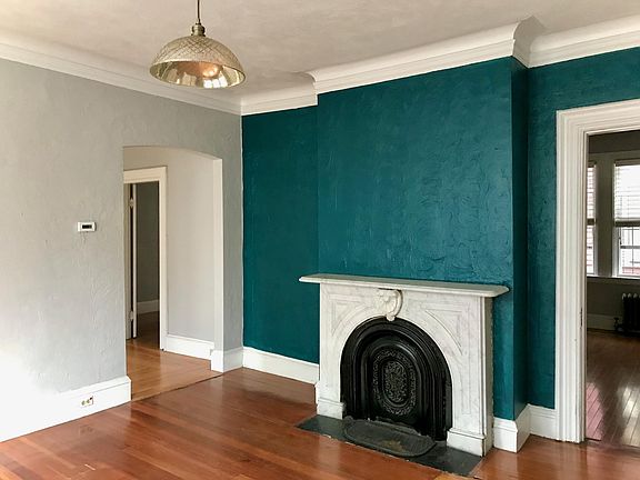 5th image of 43-45 Chapin Ave #1