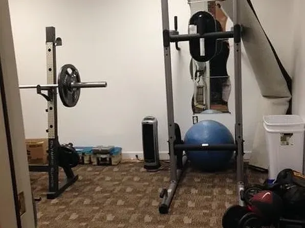 1 Flatts Ln #1, Morgantown, WV 26505