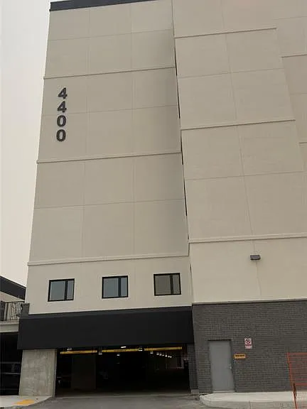 4400 Laurier Pkwy #277 — Photo 2