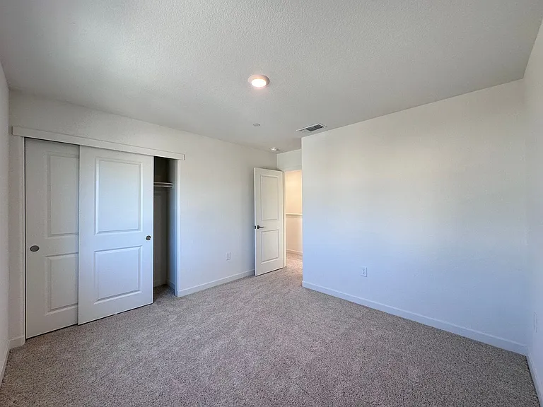 3396 Shaker Way — Photo 28