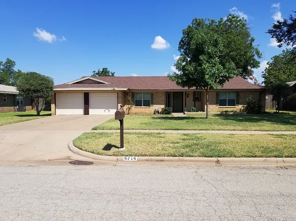 6714 Kit Carson Trl, Wichita Falls, TX 76310