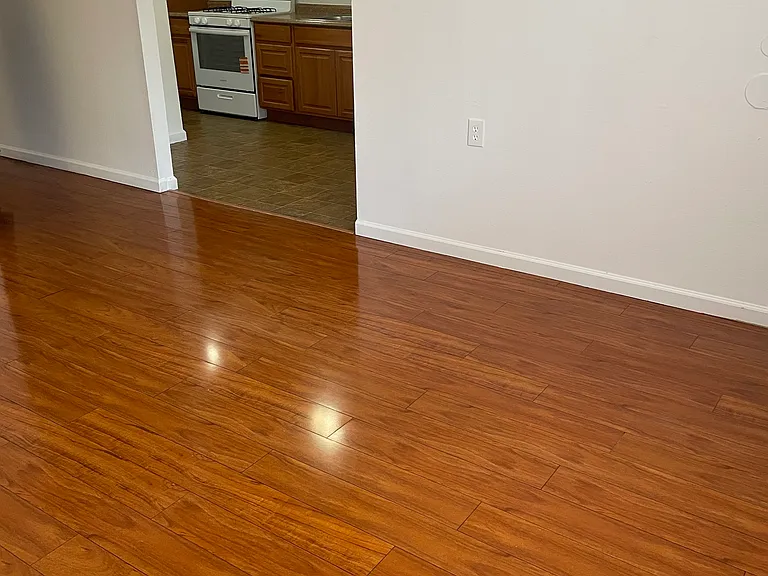 221 W Tulare Ave #Q — Photo 2