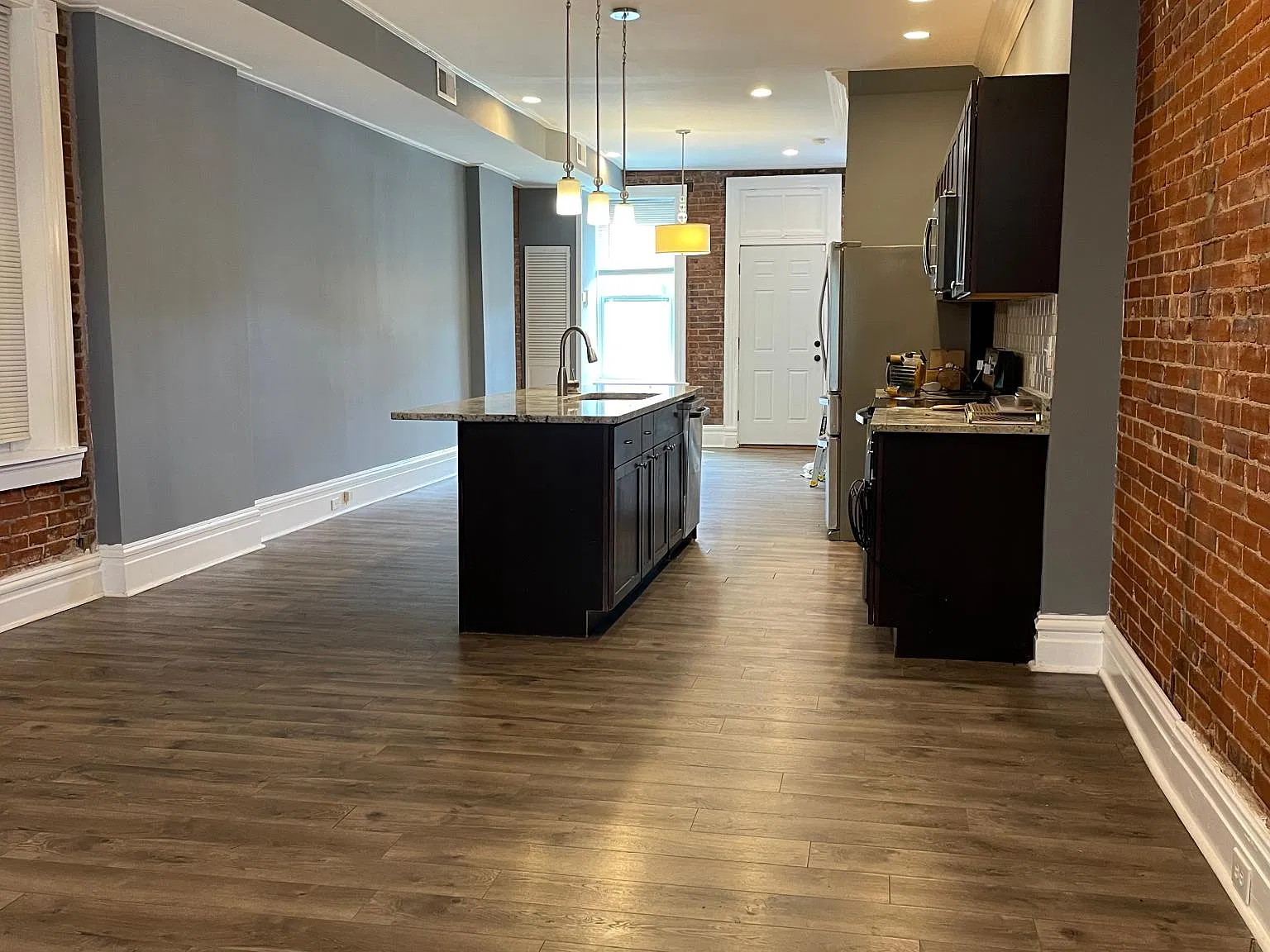 3322 Cherokee St — Photo 3