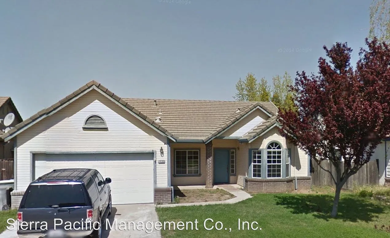 1733 Chelsea Pl photo 1