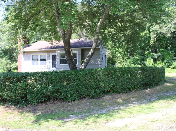 6 Nelson Drive, Preston, CT 06365