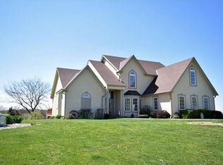2415 Martin Rd, Smithville, MO 64089