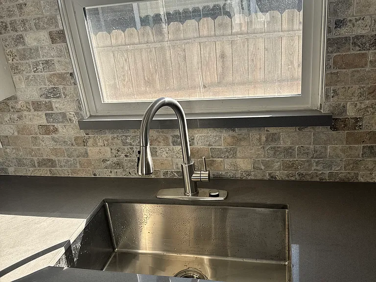 234 Avenida Monterey #A — Photo 9