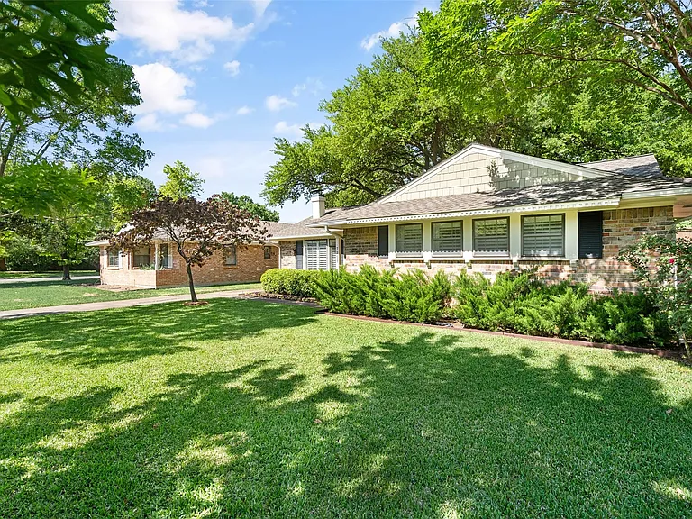 7208 Bucknell Dr — Photo 3