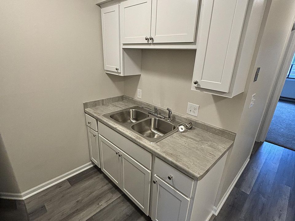 1st image of 3515 E Tesch Ave #11215713