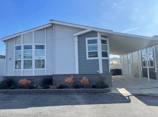 20701 Beach Blvd SPC 117, Huntington Beach, CA 92648