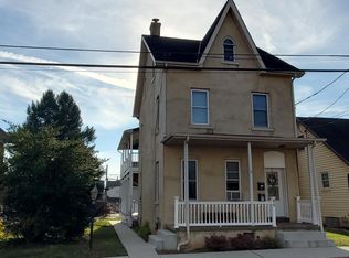 412 E 4th St, Boyertown, PA 19512