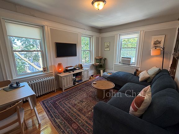 2nd image of 220 South St APT 1