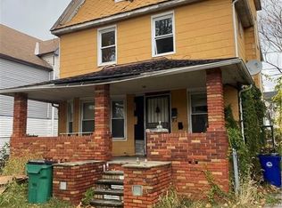 13519 Blenheim Rd, Cleveland, OH 44110