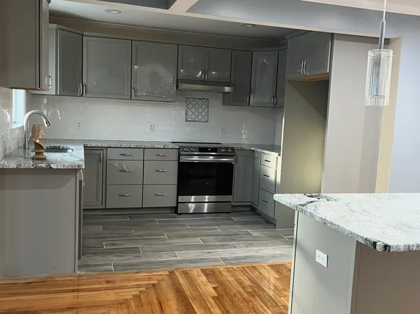 22 Aurilla St, Worcester, MA 01607