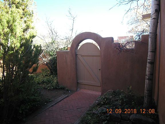 3rd image of 2225 Paseo De Los Chamisos