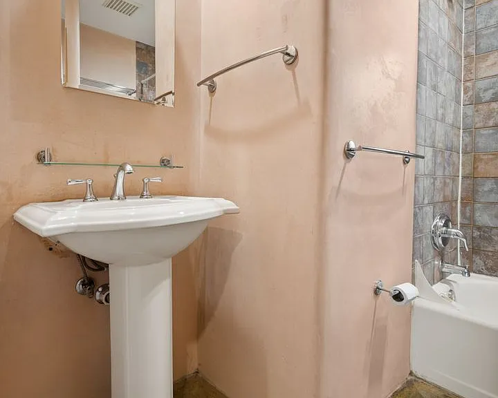 530B Lolita St — Photo 17
