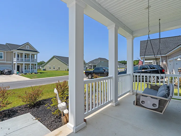 135 Empyrean Cir — Photo 4