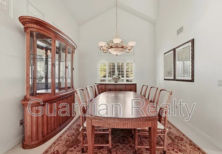 1888 Woodhaven Dr — Photo 8