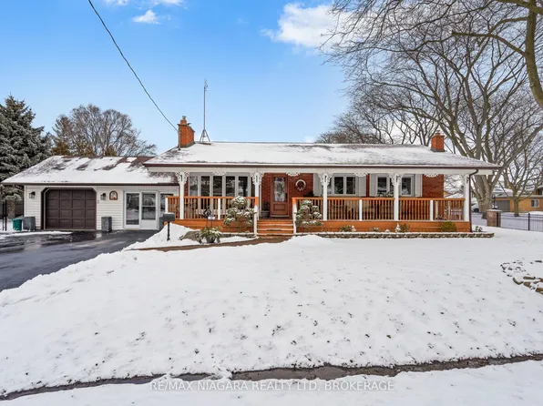 12 Aquadale Dr, Saint Catharines, ON L2N 3R6