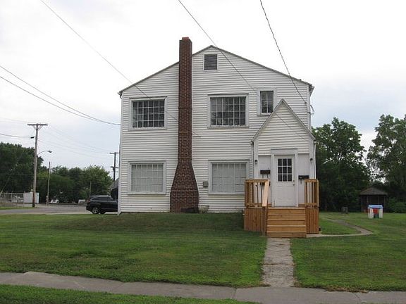 2nd image of 481 Park Blvd