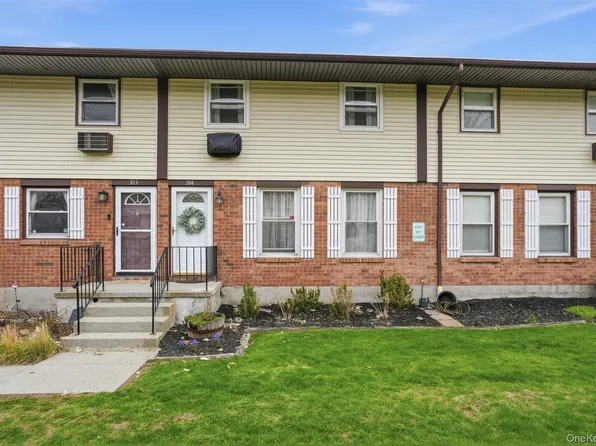 304 Parr Meadow Drive #3D, Newburgh, NY 12550