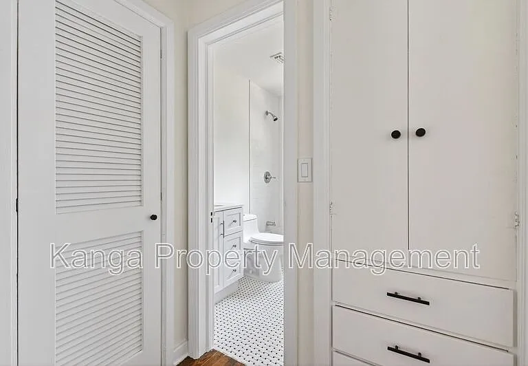 236 Greymon Dr — Photo 29