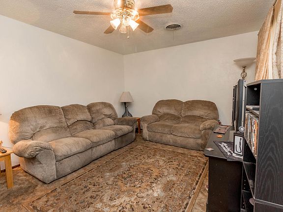 2nd image of 4211 Richard Ave
