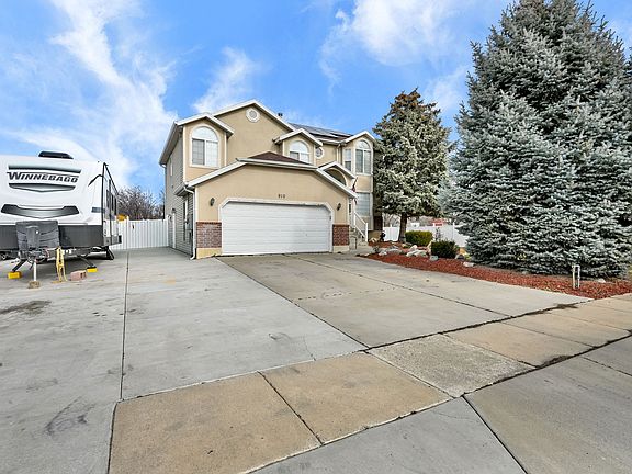 3rd image of 910 W 200 S