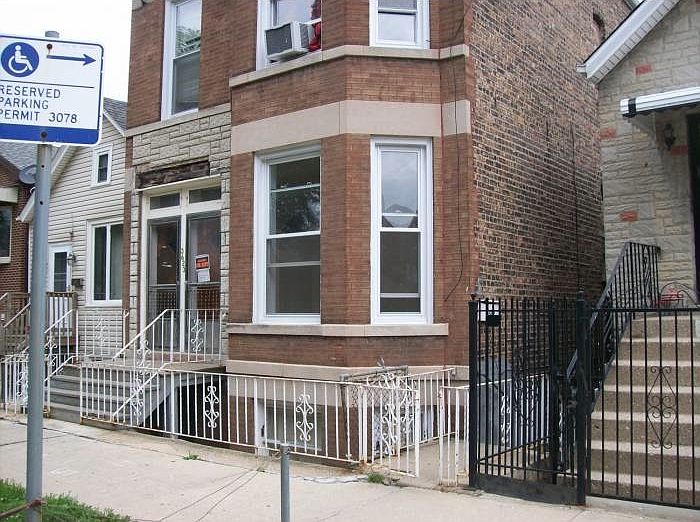 1st image of 3623 S Hermitage Ave APT 2F