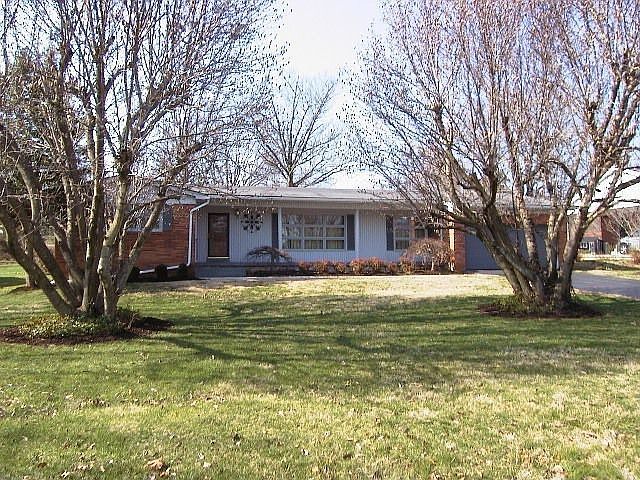 1st image of 513 Brentmoor Ave