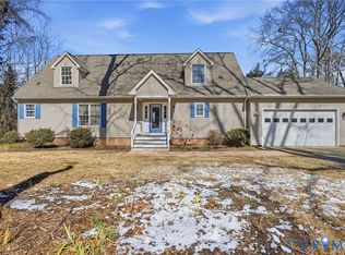 82 Westmoreland Blvd, Hague, VA 22469